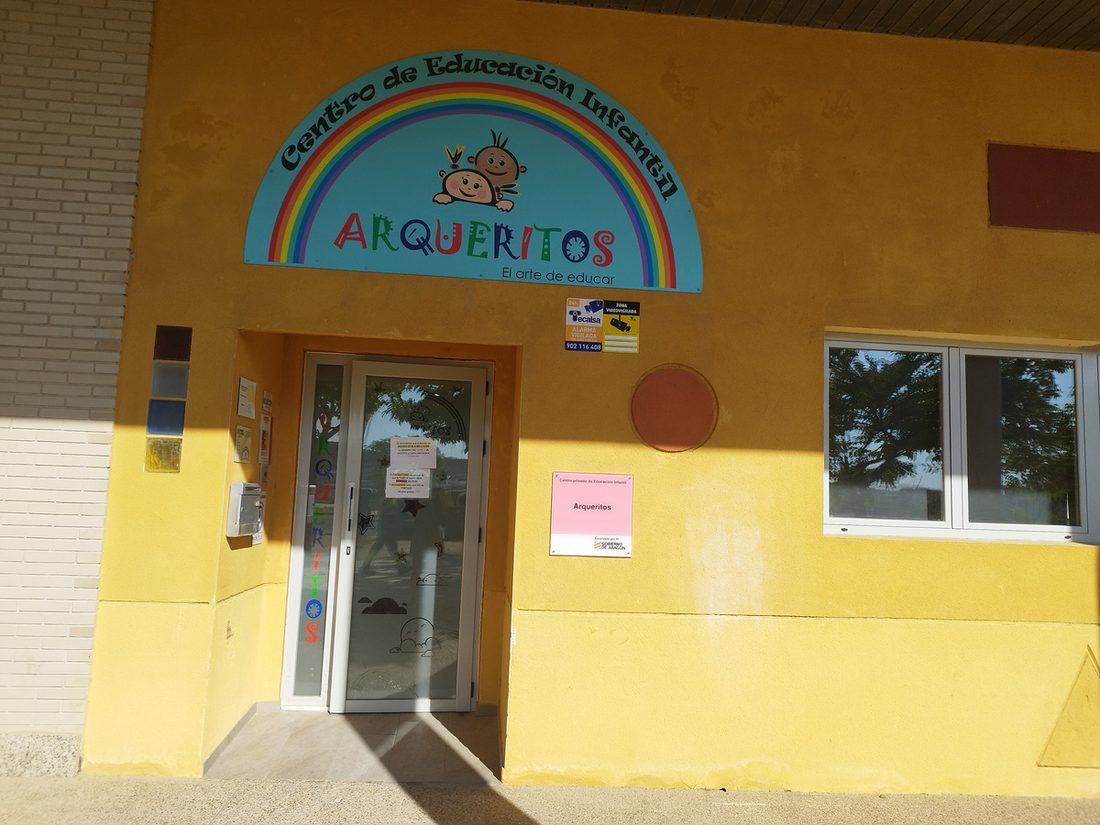 Fachada del Centro de Educación Infantil Arqueritos, en Arcosur